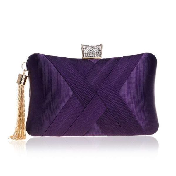 Tassel Clutch: Day to Night Elegance (42€) - Image 5